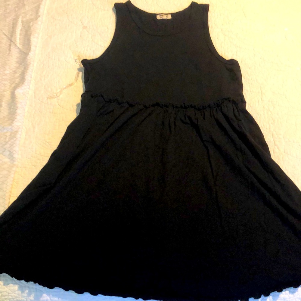 NWOT Heart & Hips Black tunic dress